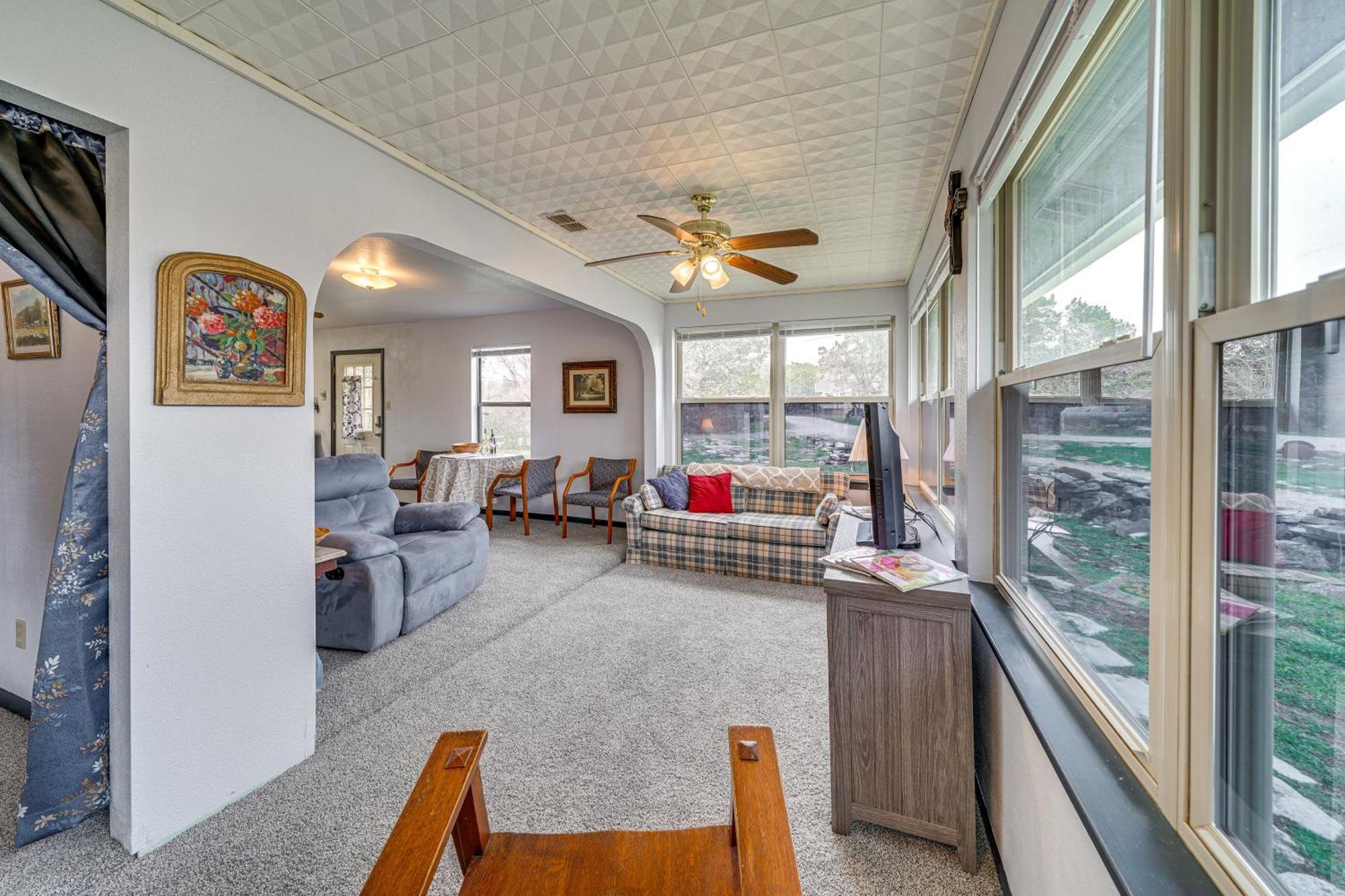 Cozy Kerrville Guest Cottage Near Guadalupe River! Exterior photo